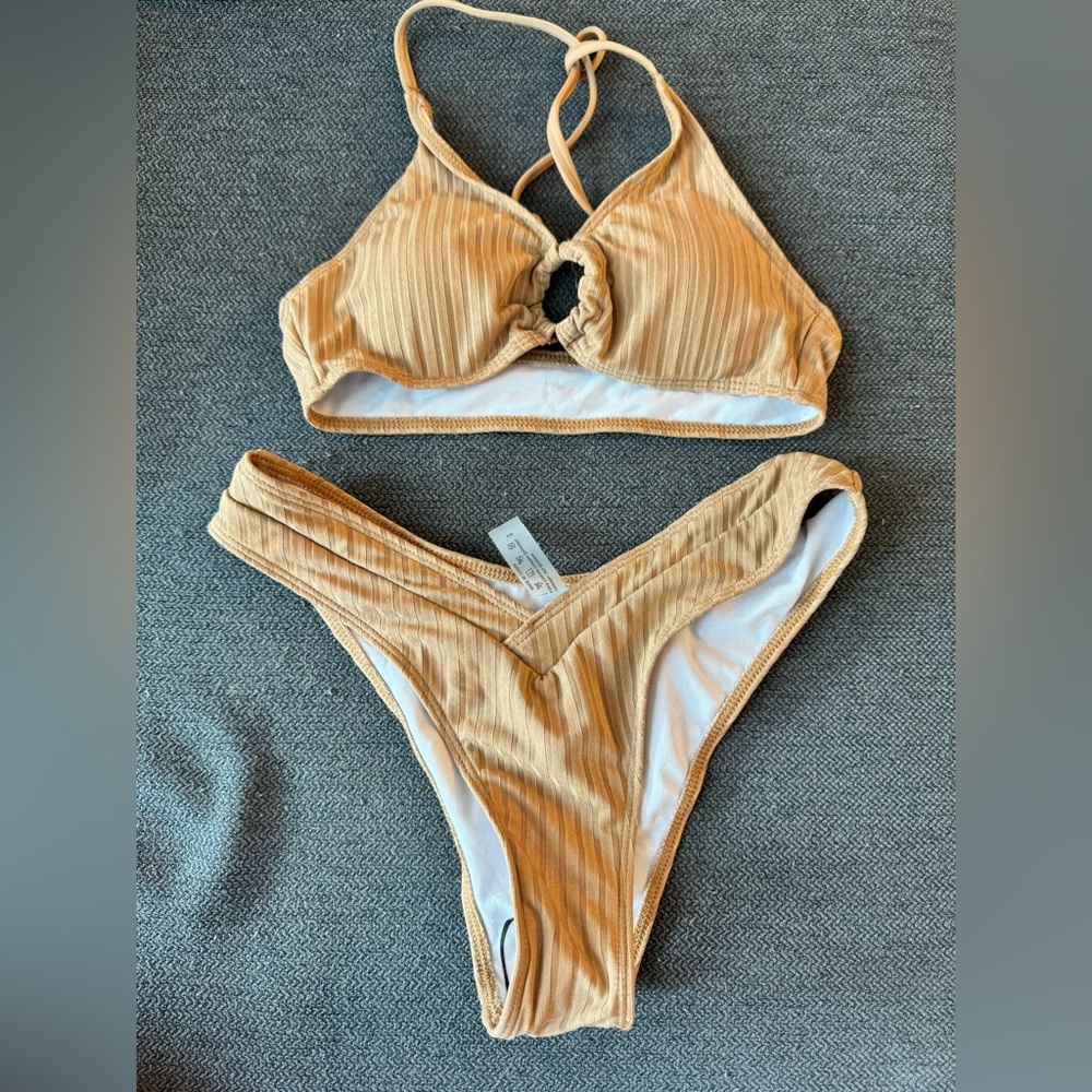 Cupshe Tan Bikini